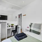 Beechwood Terrace Апартаменти Лідс