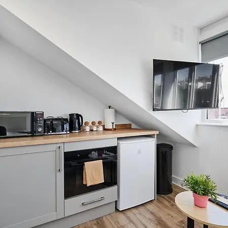 Homely Hotel-style In Апартаменти Лідс