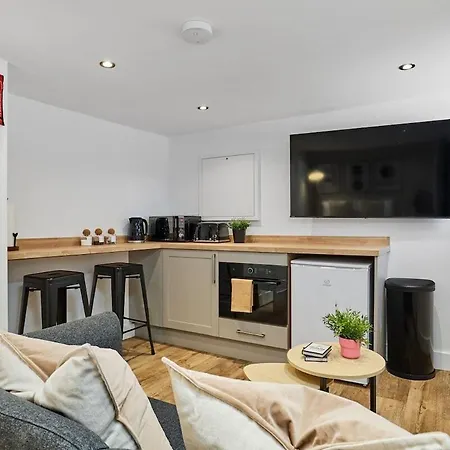 Apartment Homely Hotel-style In *