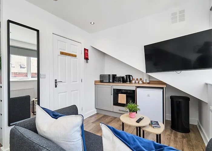 Homely Hotel-style In * Leeds (West Yorkshire)