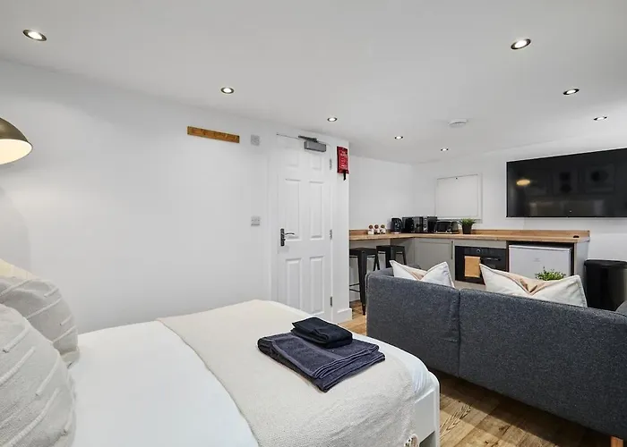 Homely Hotel-style In Leeds (West Yorkshire)