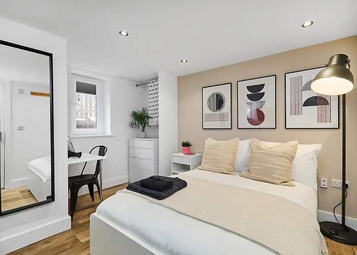 Homely Hotel-style In Apartment *